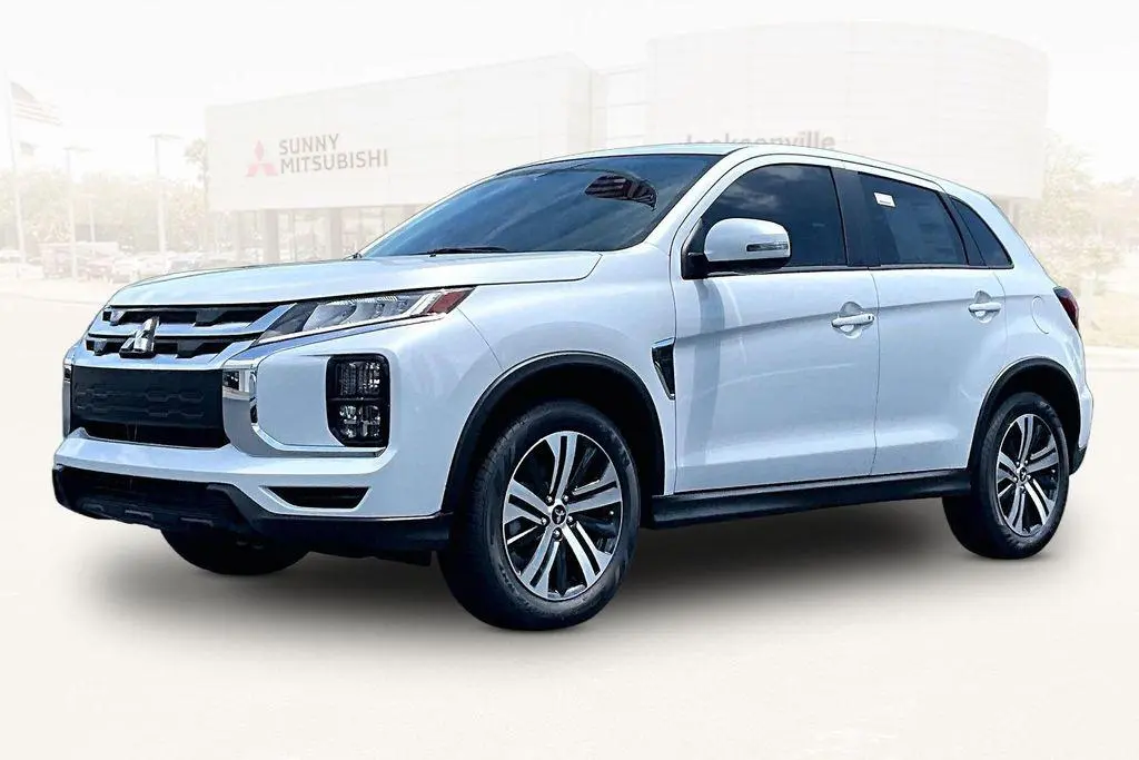 2026 Mitsubishi Outlander Sport SE