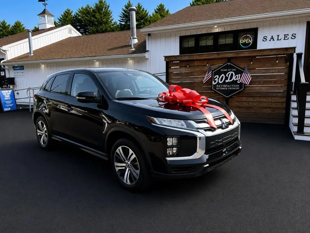 2024 Mitsubishi Outlander Sport ES