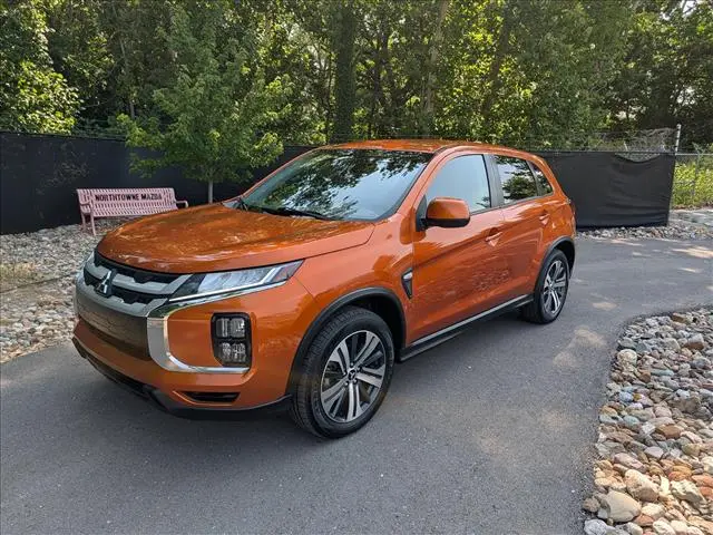 2024 Mitsubishi Outlander Sport ES
