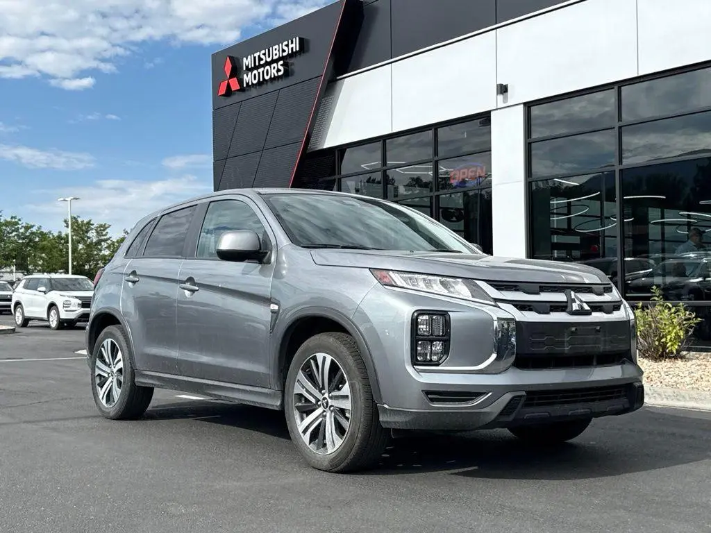 2024 Mitsubishi Outlander Sport ES