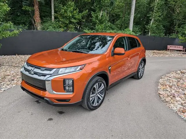 2024 Mitsubishi Outlander Sport ES