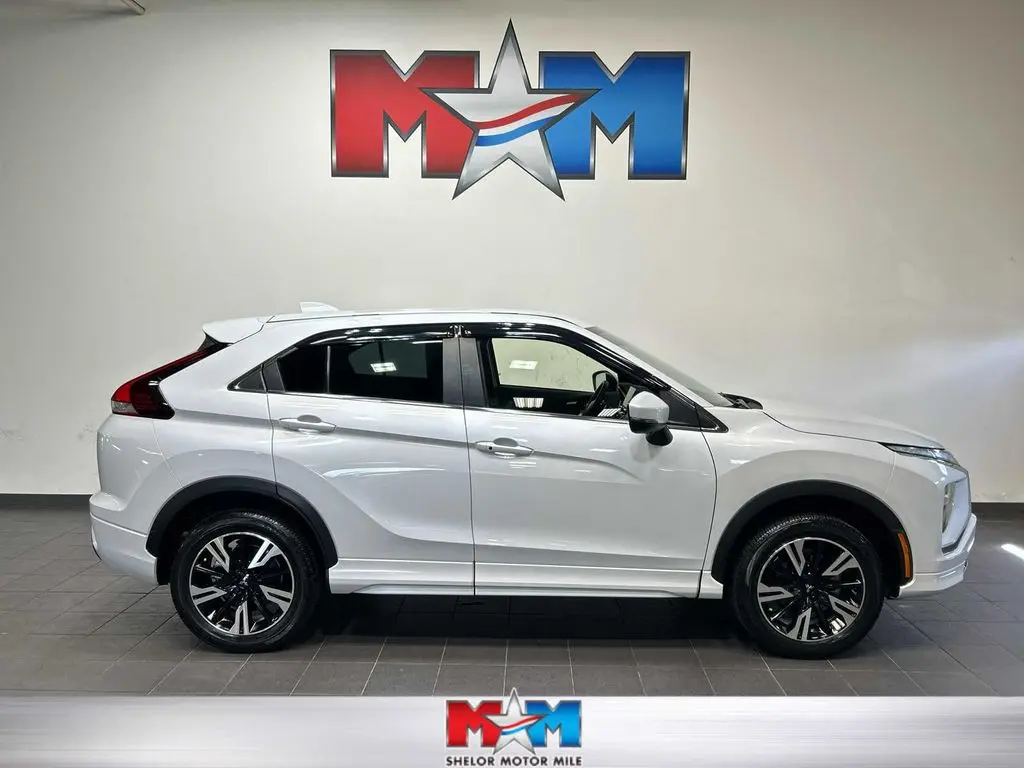 2024 Mitsubishi Eclipse Cross SEL