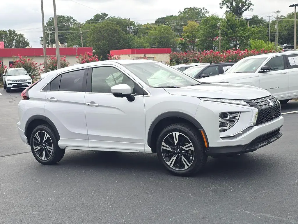 2024 Mitsubishi Eclipse Cross SEL