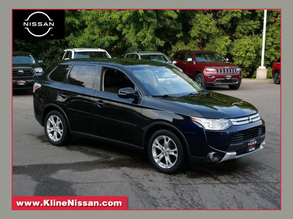 2015 Mitsubishi Outlander SE