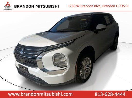 2022 Mitsubishi Outlander ES