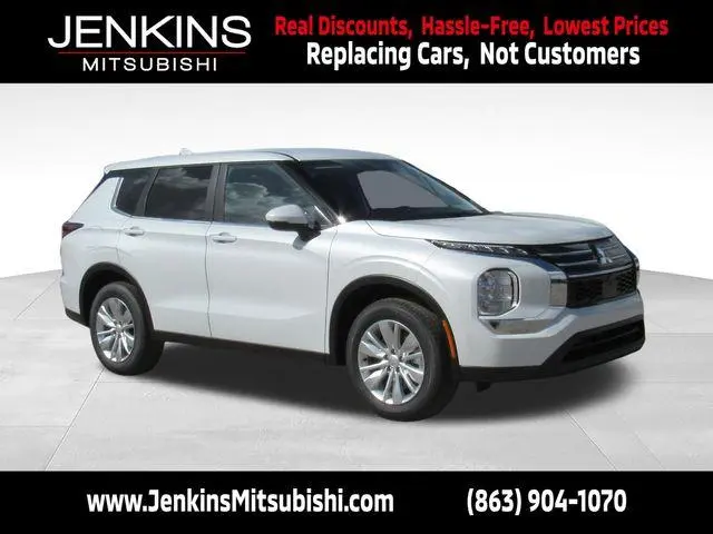 2026 Mitsubishi Outlander ES