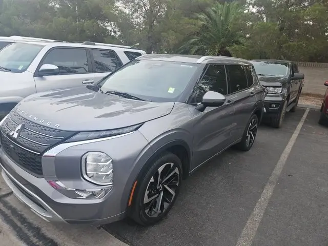 2022 Mitsubishi Outlander SEL