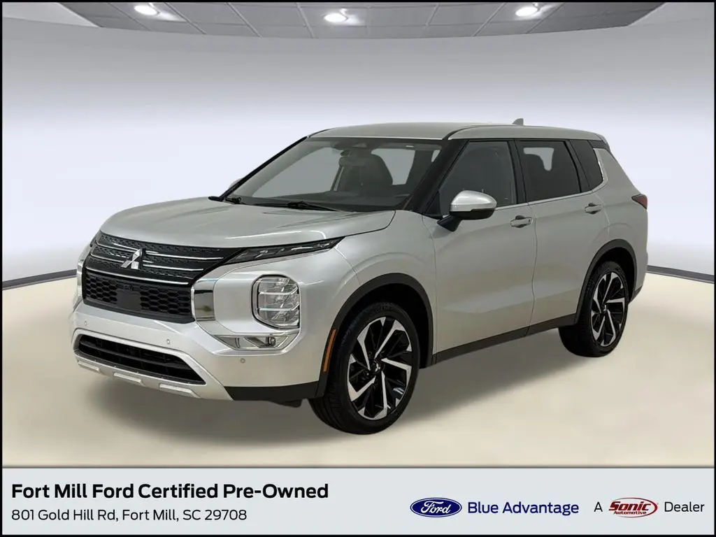 2024 Mitsubishi Outlander SE