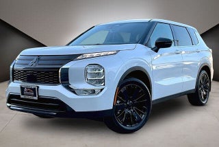 2026 Mitsubishi Outlander LE