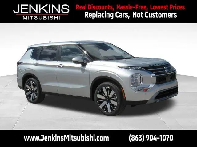 2026 Mitsubishi Outlander SE