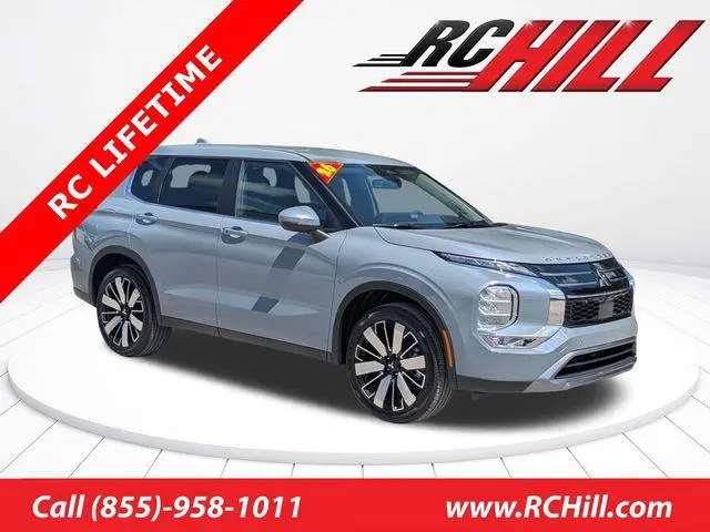 2026 Mitsubishi Outlander SE