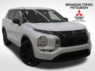 2026 Mitsubishi Outlander LE