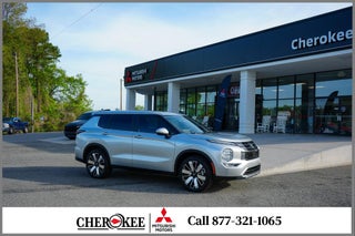2026 Mitsubishi Outlander SE