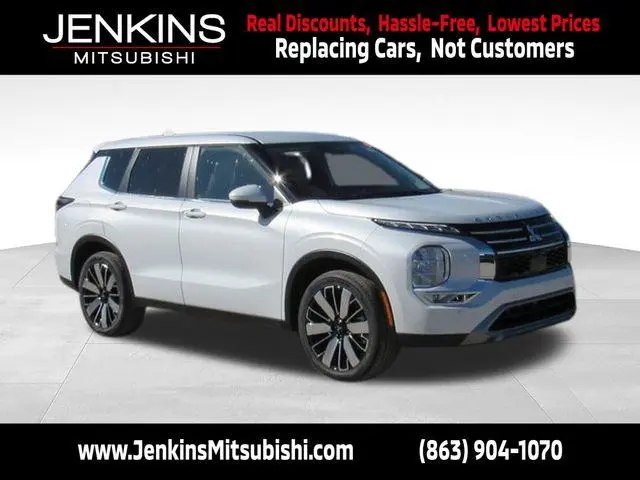 2026 Mitsubishi Outlander SE