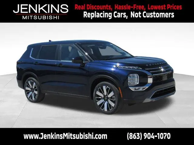 2026 Mitsubishi Outlander SE