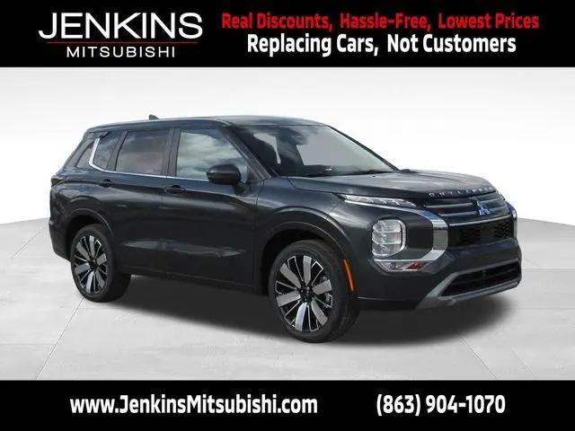 2026 Mitsubishi Outlander SE