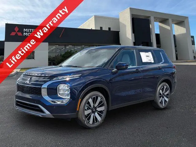 2026 Mitsubishi Outlander SE