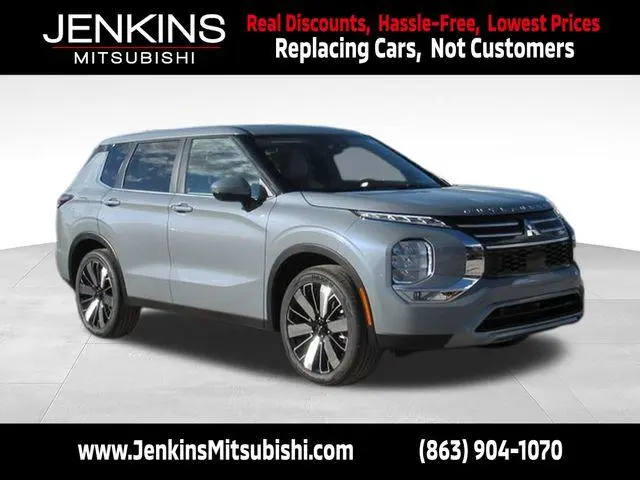 2026 Mitsubishi Outlander SE