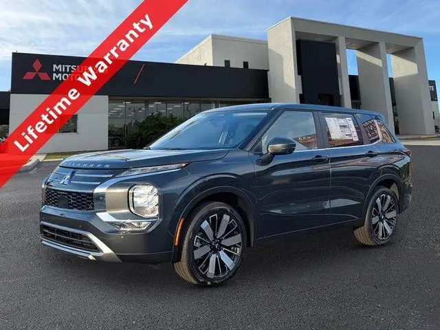 2026 Mitsubishi Outlander SE