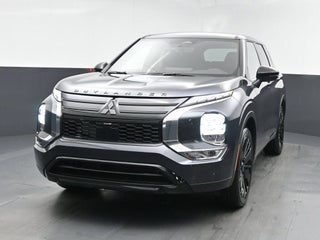 2026 Mitsubishi Outlander LE