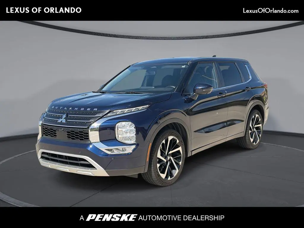 2022 Mitsubishi Outlander SE