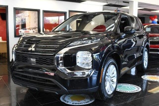 2024 Mitsubishi Outlander ES