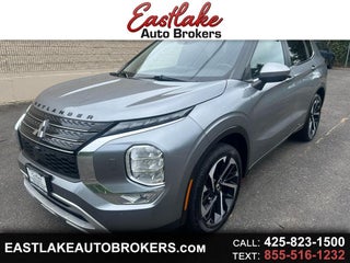 2023 Mitsubishi Outlander SE