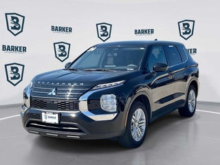 2024 Mitsubishi Outlander ES