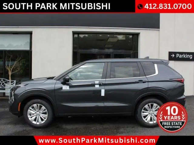 2026 Mitsubishi Outlander ES