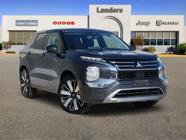 2025 Mitsubishi Outlander SE