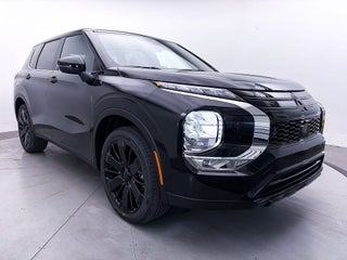 2026 Mitsubishi Outlander LE