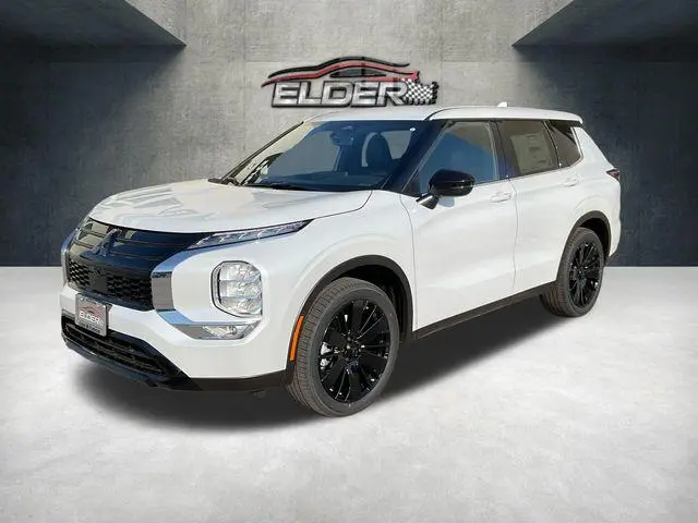 2026 Mitsubishi Outlander LE