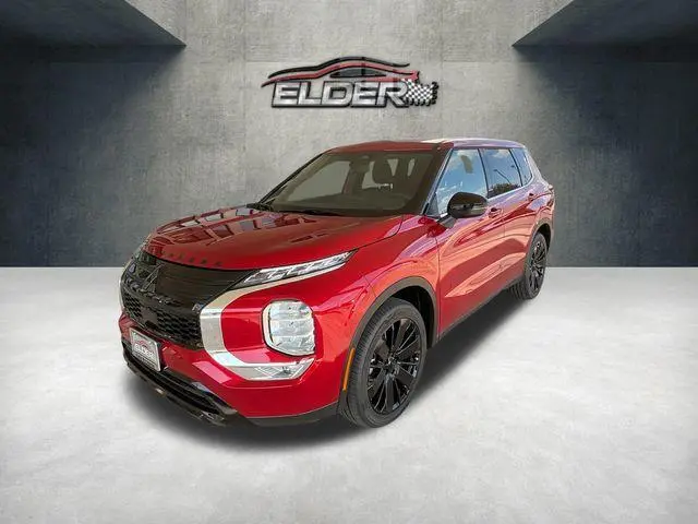 2026 Mitsubishi Outlander LE