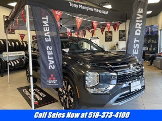 2026 Mitsubishi Outlander SE