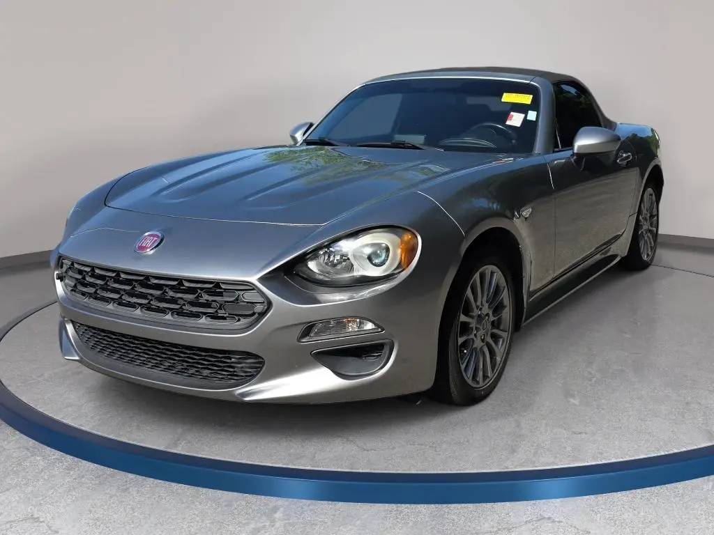 2017 Fiat 124 Spider Classica
