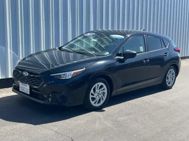 2025 Subaru Impreza Base