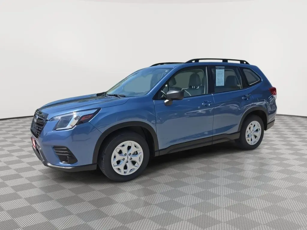2024 Subaru Forester Base Plus