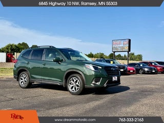 2024 Subaru Forester Premium