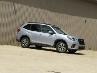 2024 Subaru Forester Premium