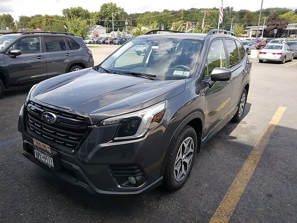 2023 Subaru Forester Premium