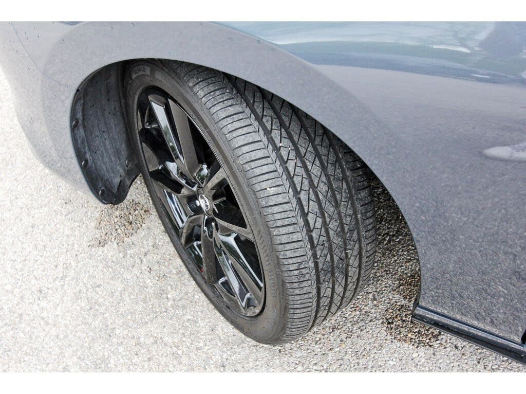 2025 Mazda Mazda3 S Carbon Edition