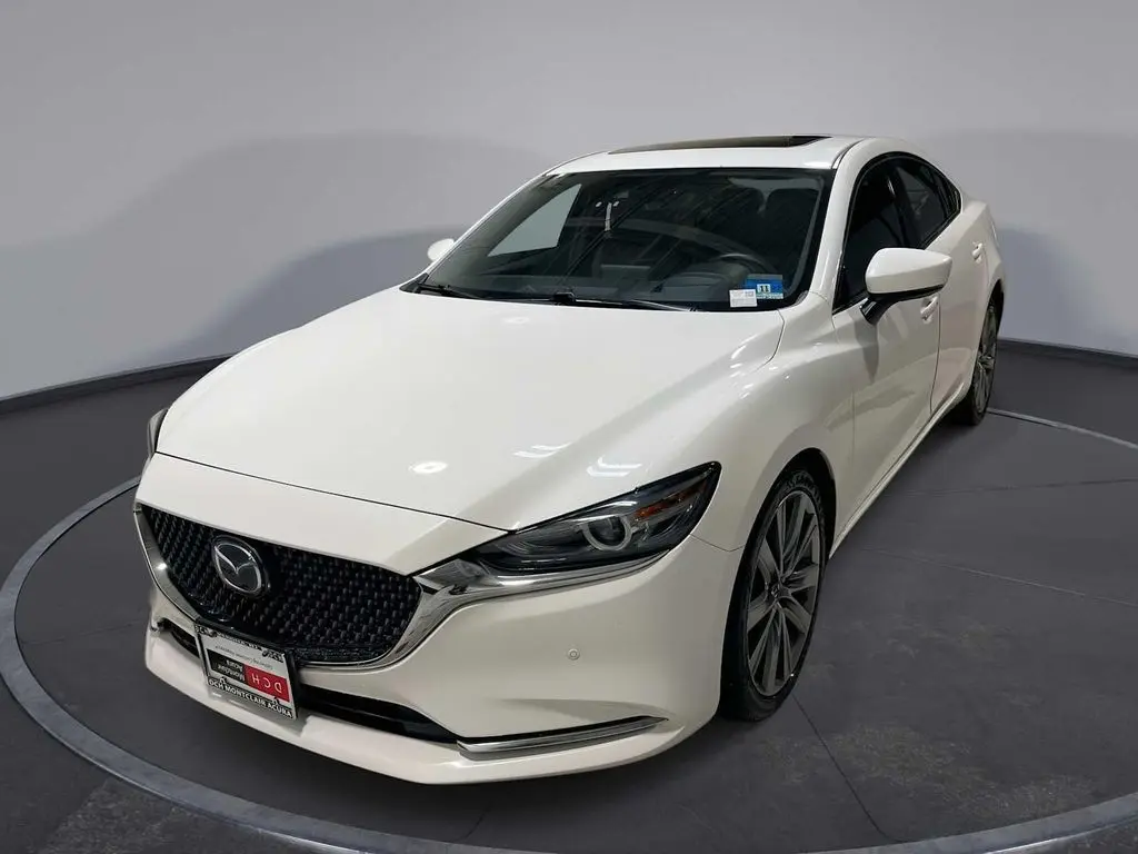 2018 Mazda Mazda6 Signature