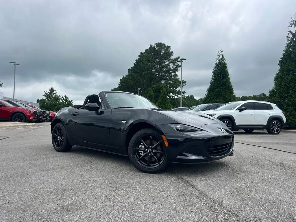 2026 Mazda MX-5 Miata Sport