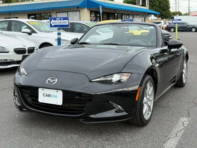 2016 Mazda MX-5 Miata Sport
