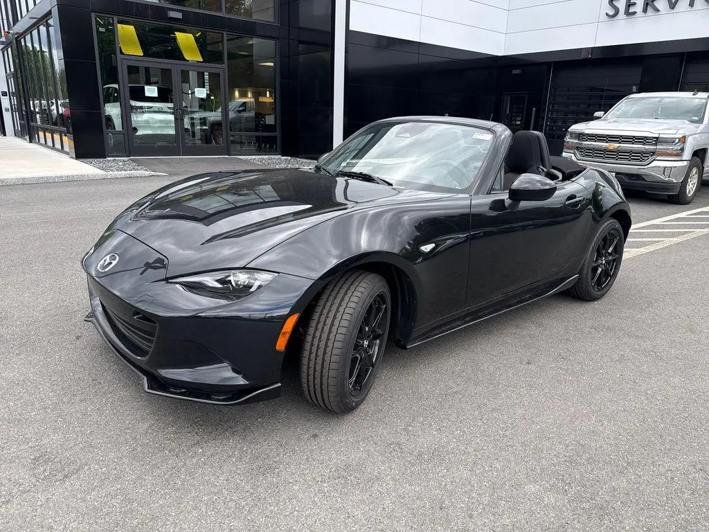 2026 Mazda MX-5 Miata Sport