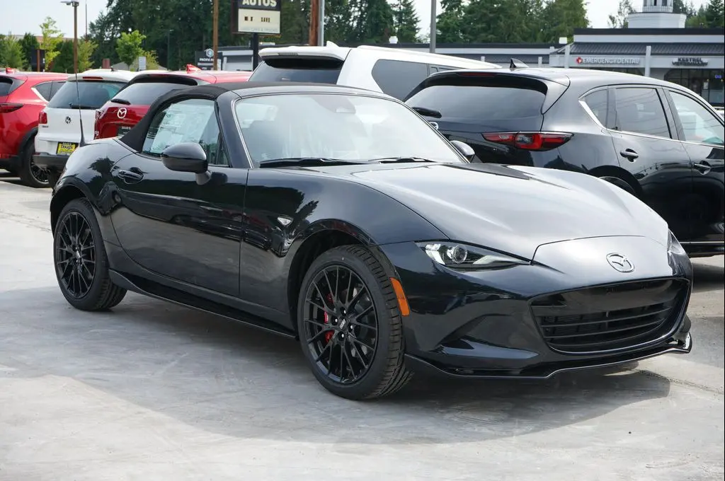 2026 Mazda MX-5 Miata Club