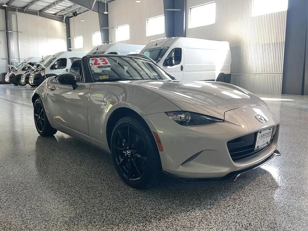 2023 Mazda MX-5 Miata Club
