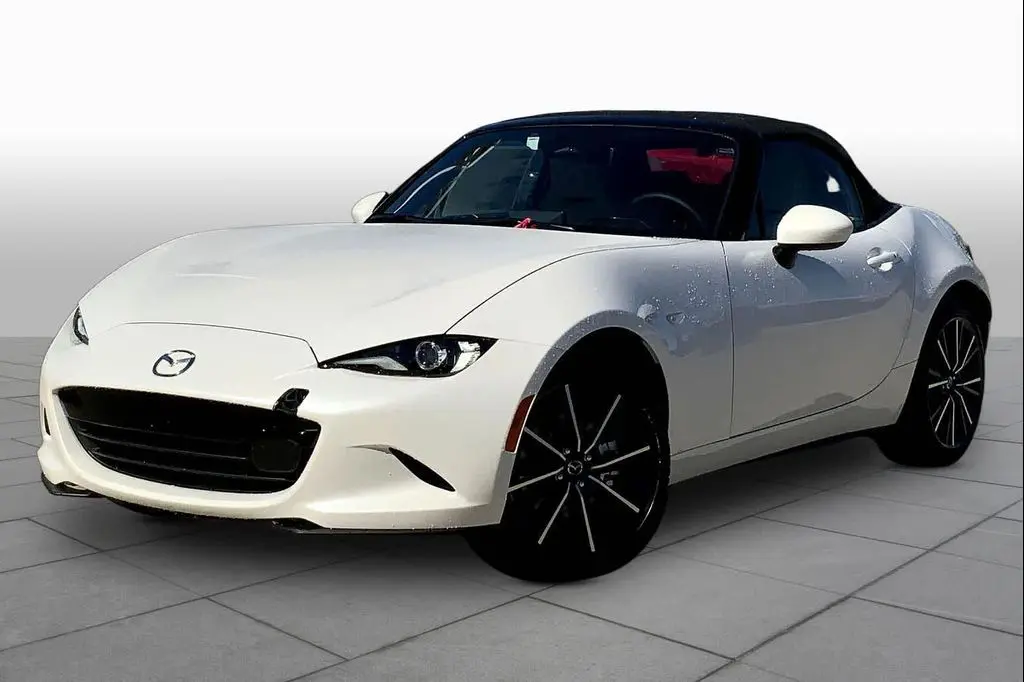 2026 Mazda MX-5 Miata Grand Touring