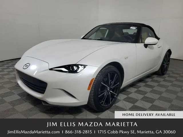 2026 Mazda MX-5 Miata Grand Touring