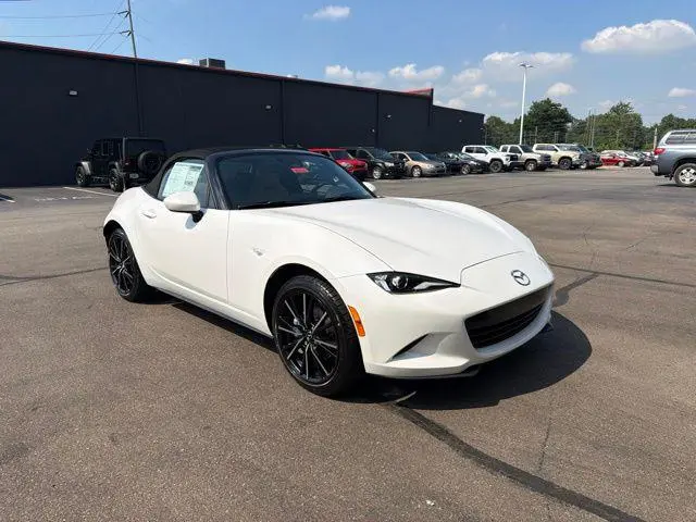 2026 Mazda MX-5 Miata Grand Touring